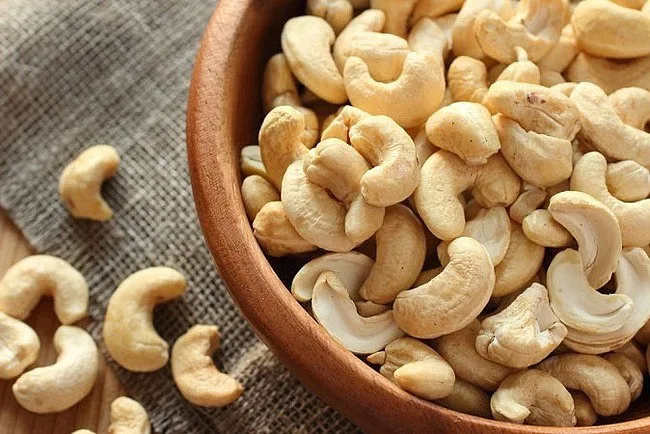 FARMER BRAND CASHEW NUT 500GM